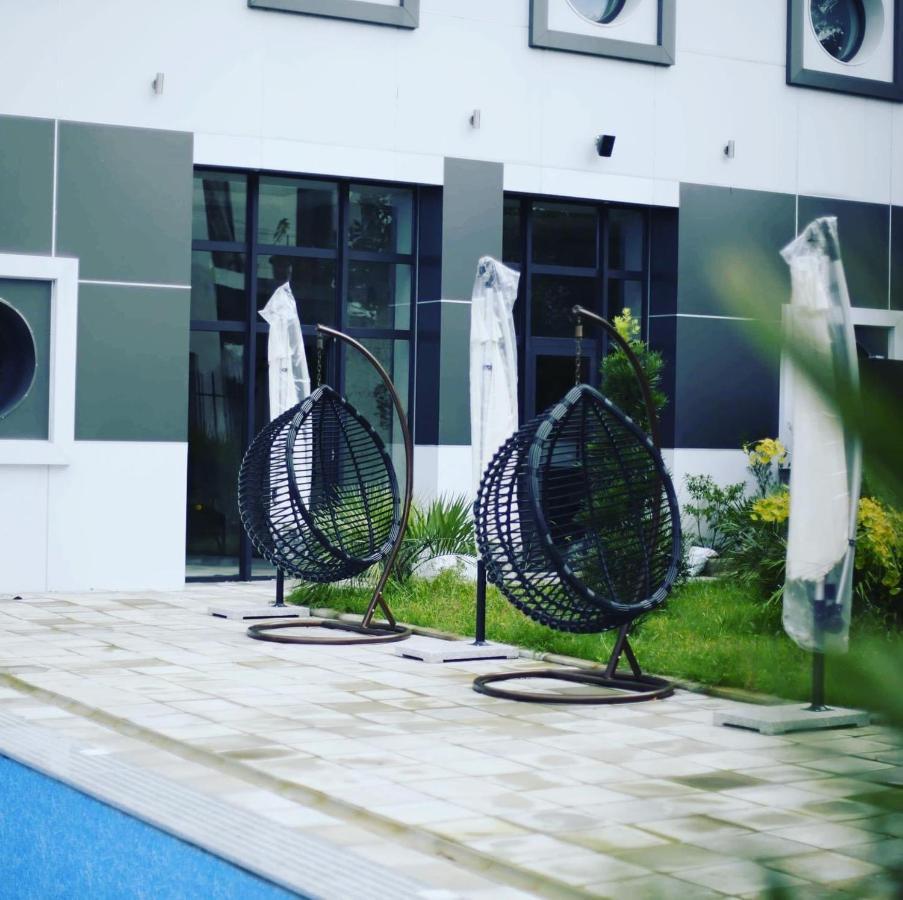 Otakhebi Hotel Sarpi Buitenkant foto