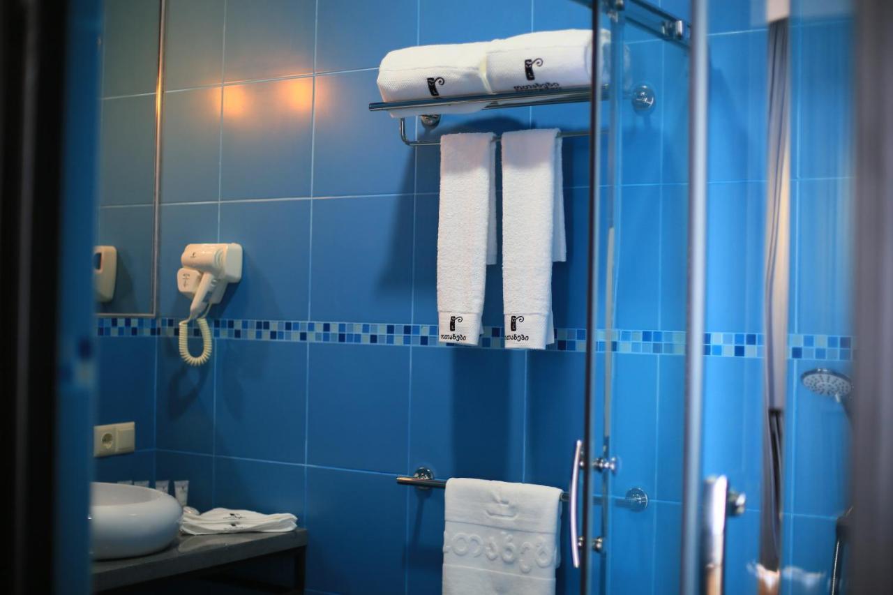 Otakhebi Hotel Sarpi Buitenkant foto