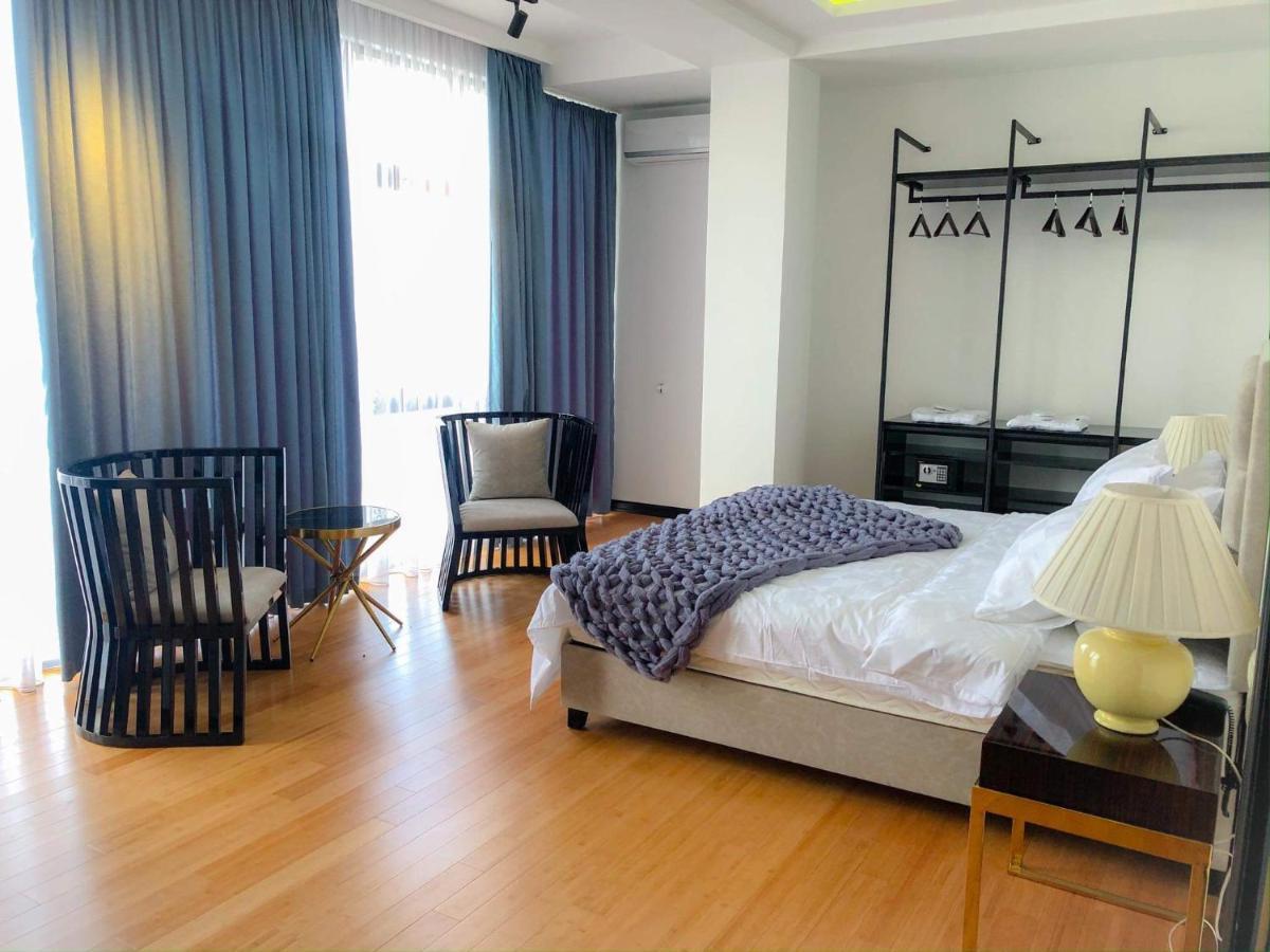 Otakhebi Hotel Sarpi Buitenkant foto