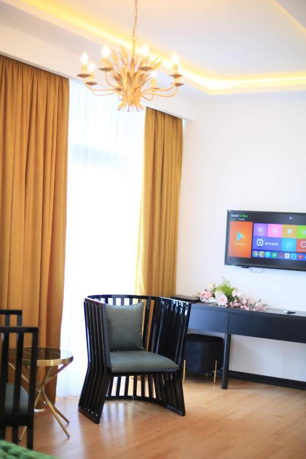Otakhebi Hotel Sarpi Buitenkant foto